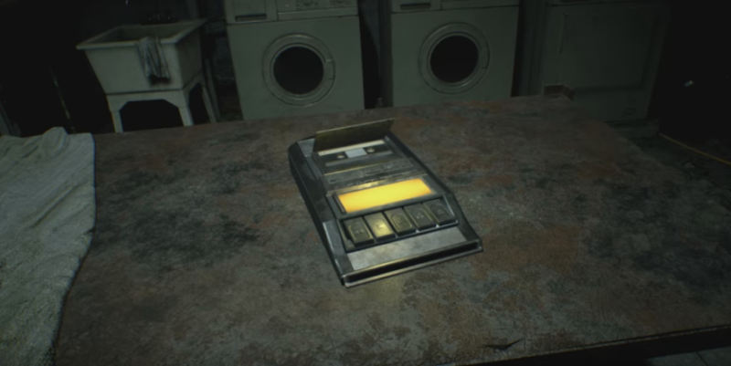 Two New Mini-Teasers For RE7 Released, Showcasing Saving and the Knife