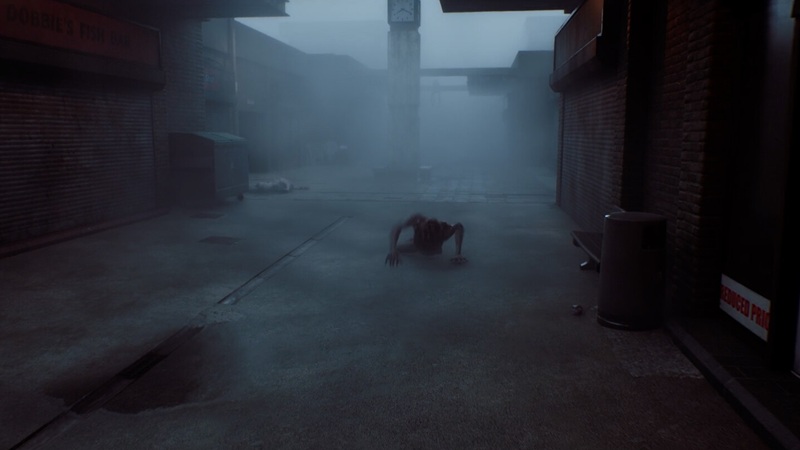Silent Hill Townfall: a humanoid creature crawls towards the player in a dark, foggy alleyway.
